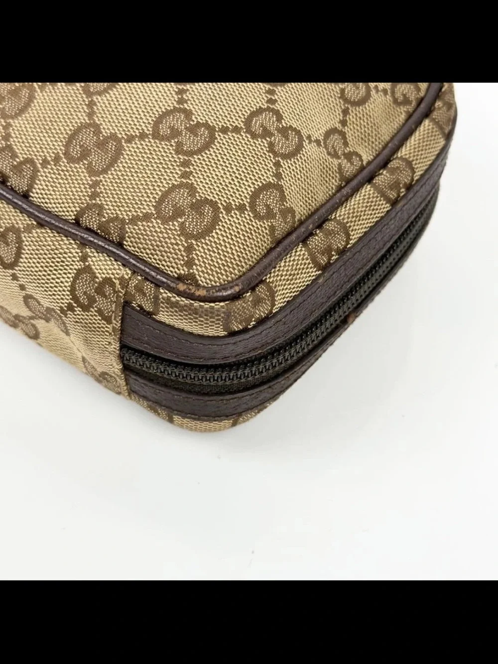 Gucci Brown/Tan GG Canvas Toiletry Pouch